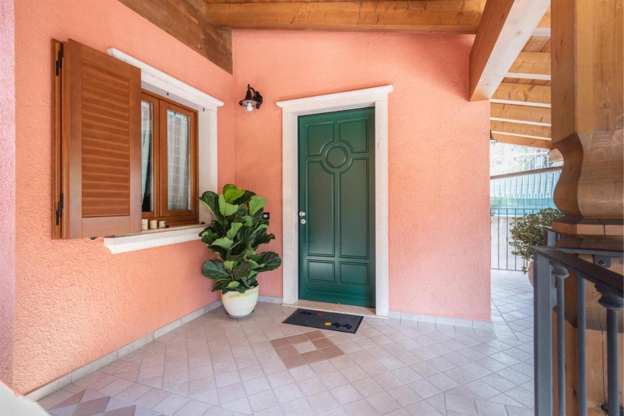 Apartamento Casa Francesca Relax Limone sul Garda Exterior foto